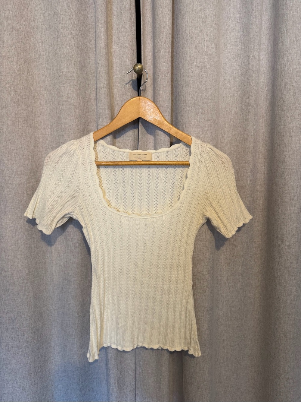 Sezane Cream Ribbed Scoop Short Sleeve Top